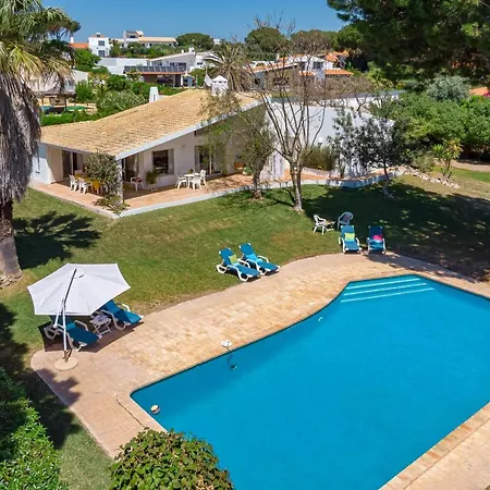 Villa Bolota