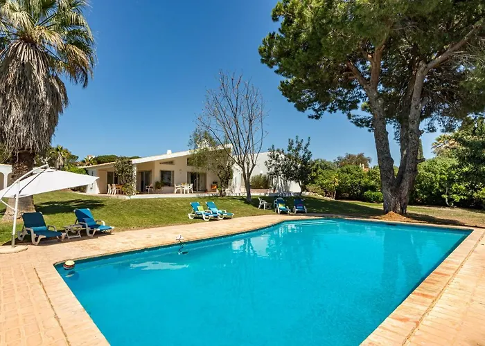 Villa Bolota